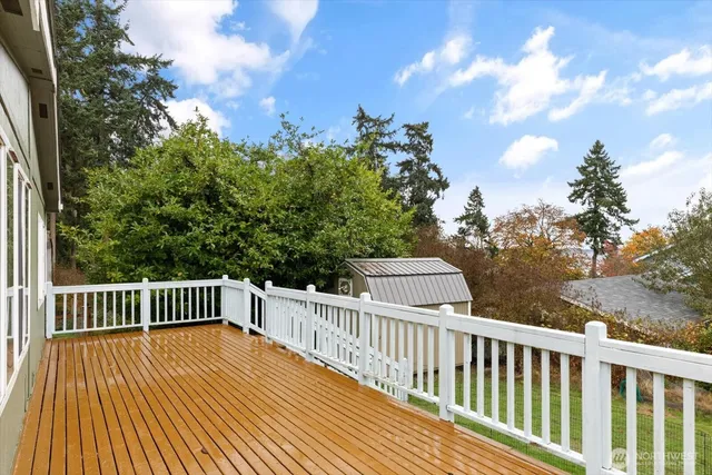 $450,000 | 99 East Morris Road, Coupeville, WA 98239