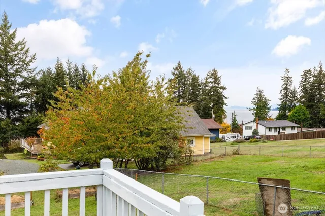 $450,000 | 99 East Morris Road, Coupeville, WA 98239