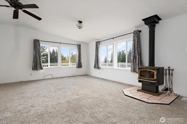 $450,000 | 99 East Morris Road, Coupeville, WA 98239