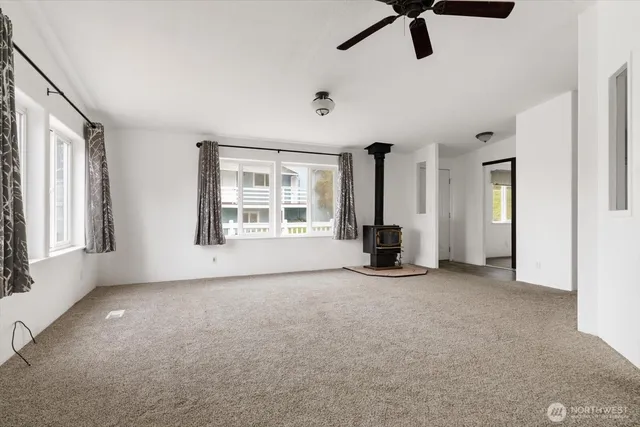 $450,000 | 99 East Morris Road, Coupeville, WA 98239