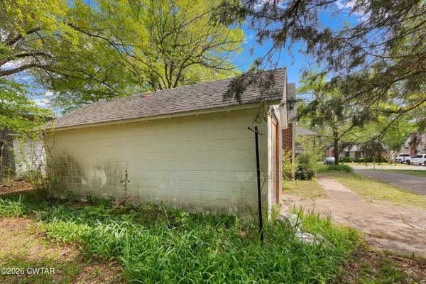 $181,900 | 47 Brentwood Drive, Jackson, TN 38301