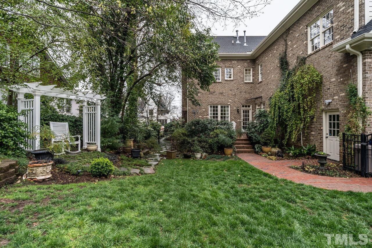 2113 Cowper Drive Raleigh, NC 27608 - Photo 40 of 48 Gallery Image 40