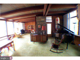 412 Ring Road Chadds Ford, PA 19317 - Photo 4 of 6 Gallery Image 4