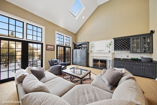 26 Ridgefield Lane Burr Ridge, IL 60527 - Photo 3 of 40 Gallery Image 3