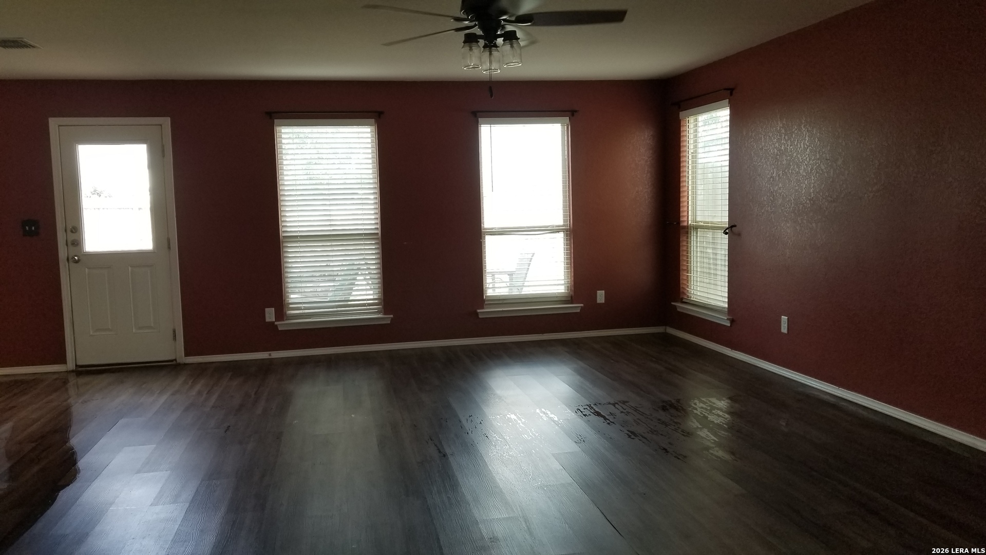 2401 Ranger Pass Seguin, TX 78155 - Photo 5 of 18