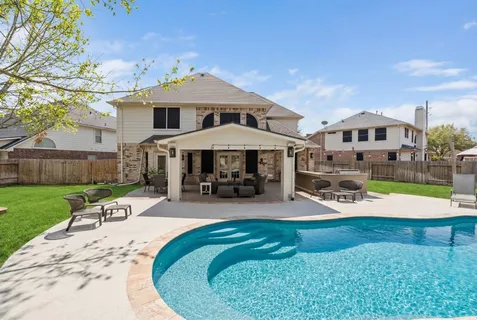 a view of a outdoor space