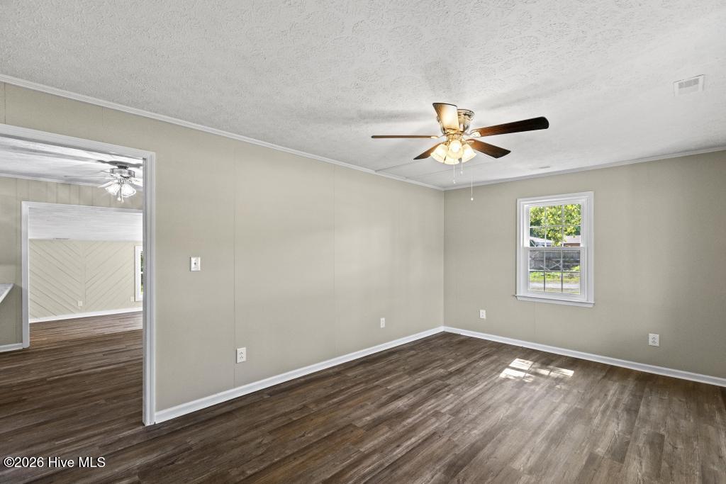 2113 North Parker Road Jacksonville, NC 28546 - Photo 14 of 40 425A3794