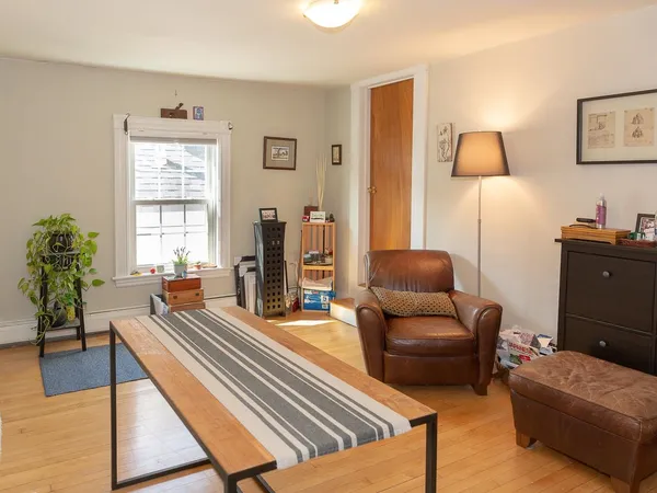 $1,575,000 | 407 Lafayette Road, Hampton, NH 03842