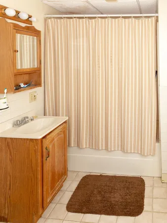 $1,575,000 | 407 Lafayette Road, Hampton, NH 03842