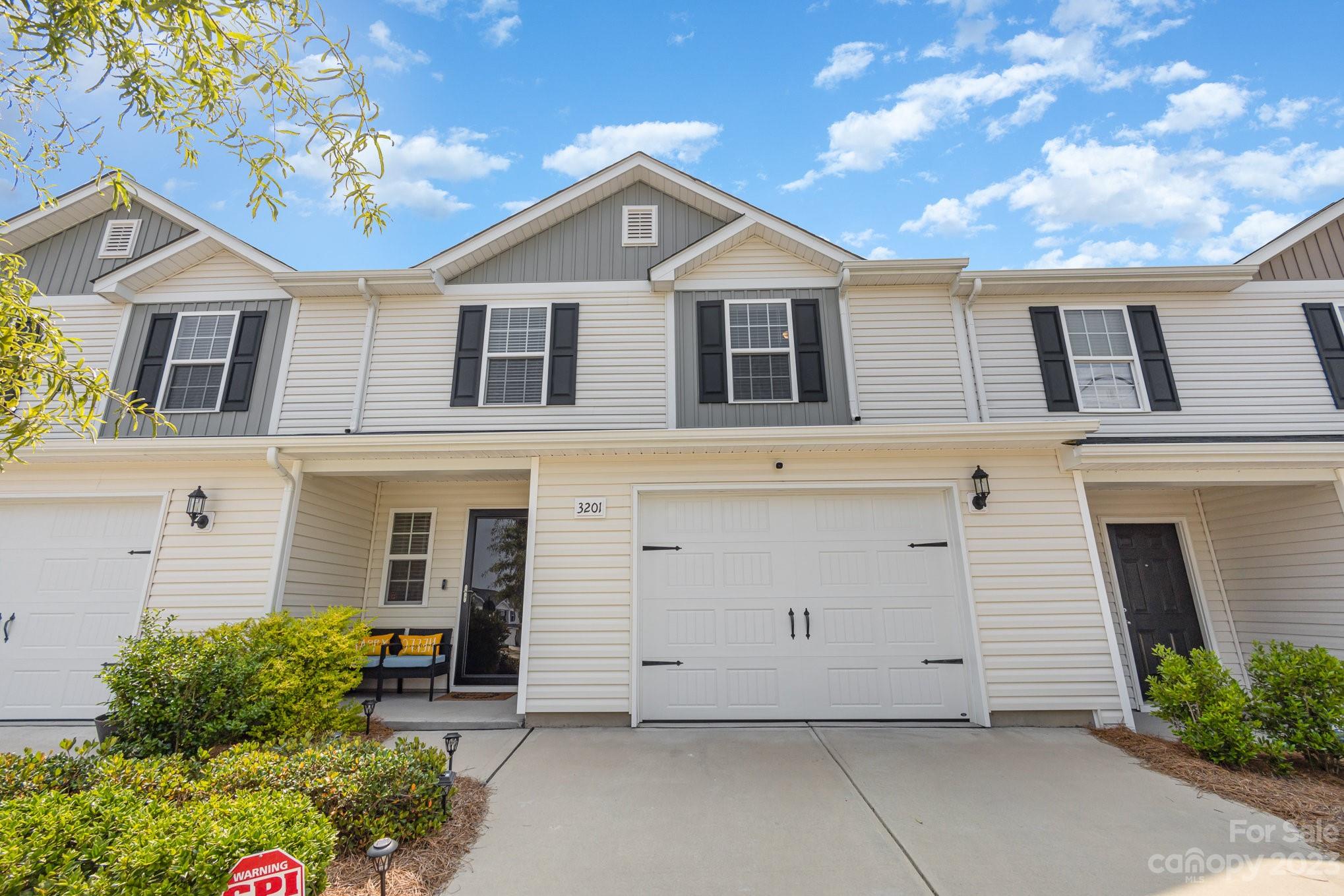 3201 Ellingford Road Charlotte, NC 28214 - Photo 2 of 29 front view of a house