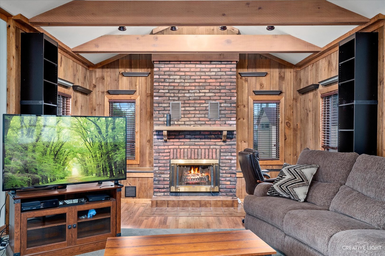 464 Davis Road Batavia, IL 60510 - Photo 4 of 17 a living room with furniture and a fireplace