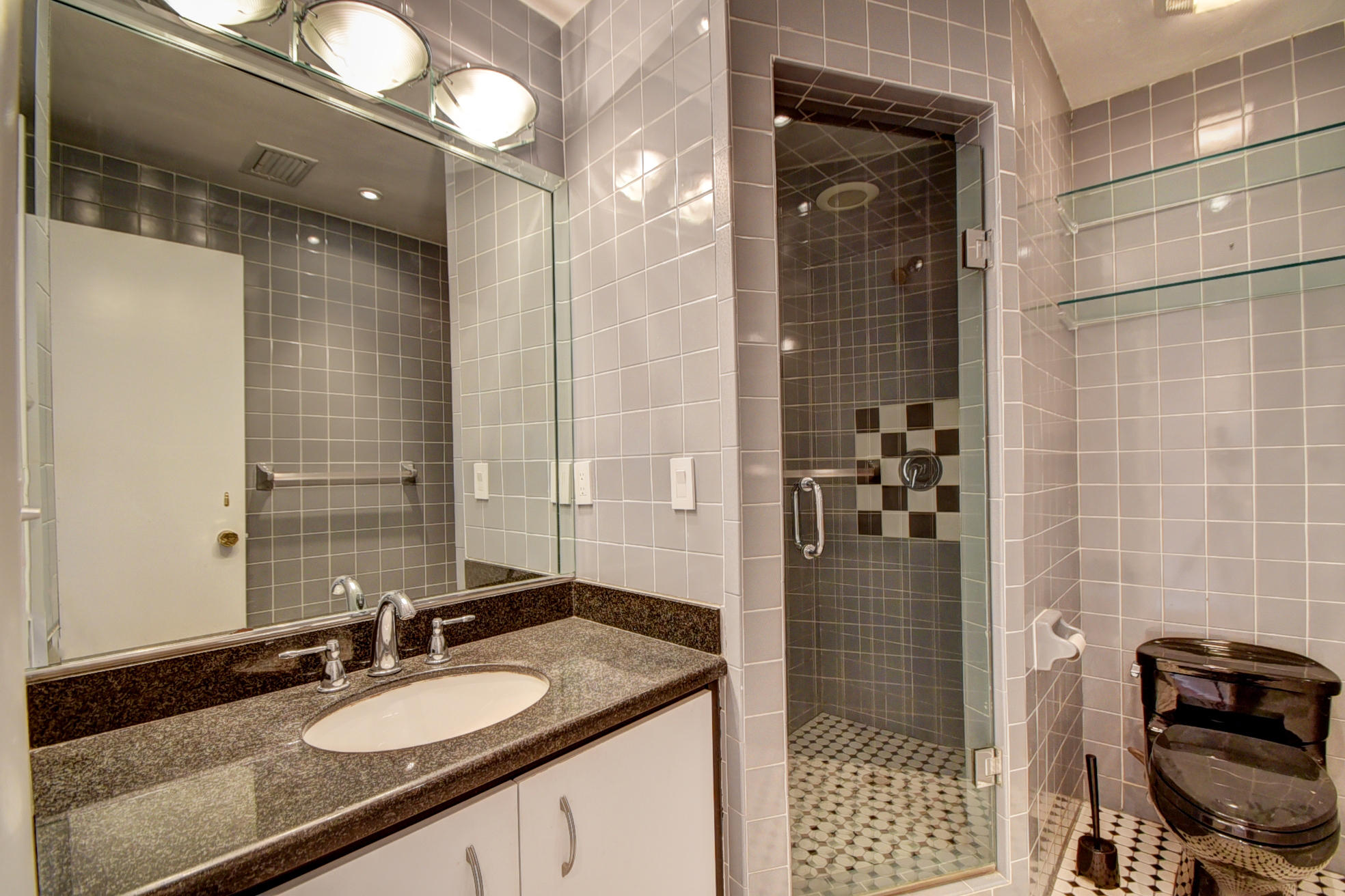 20969 Certosa Terrace Boca Raton, FL 33433 - Photo 32 of 53 Bathroom 2