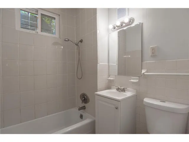 $1,850 | 1020 Wilson Avenue, St. Paul, MN 55106