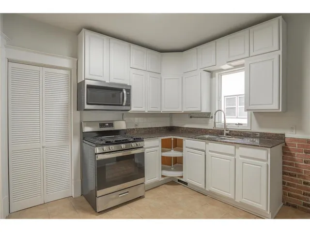 $1,850 | 1020 Wilson Avenue, St. Paul, MN 55106