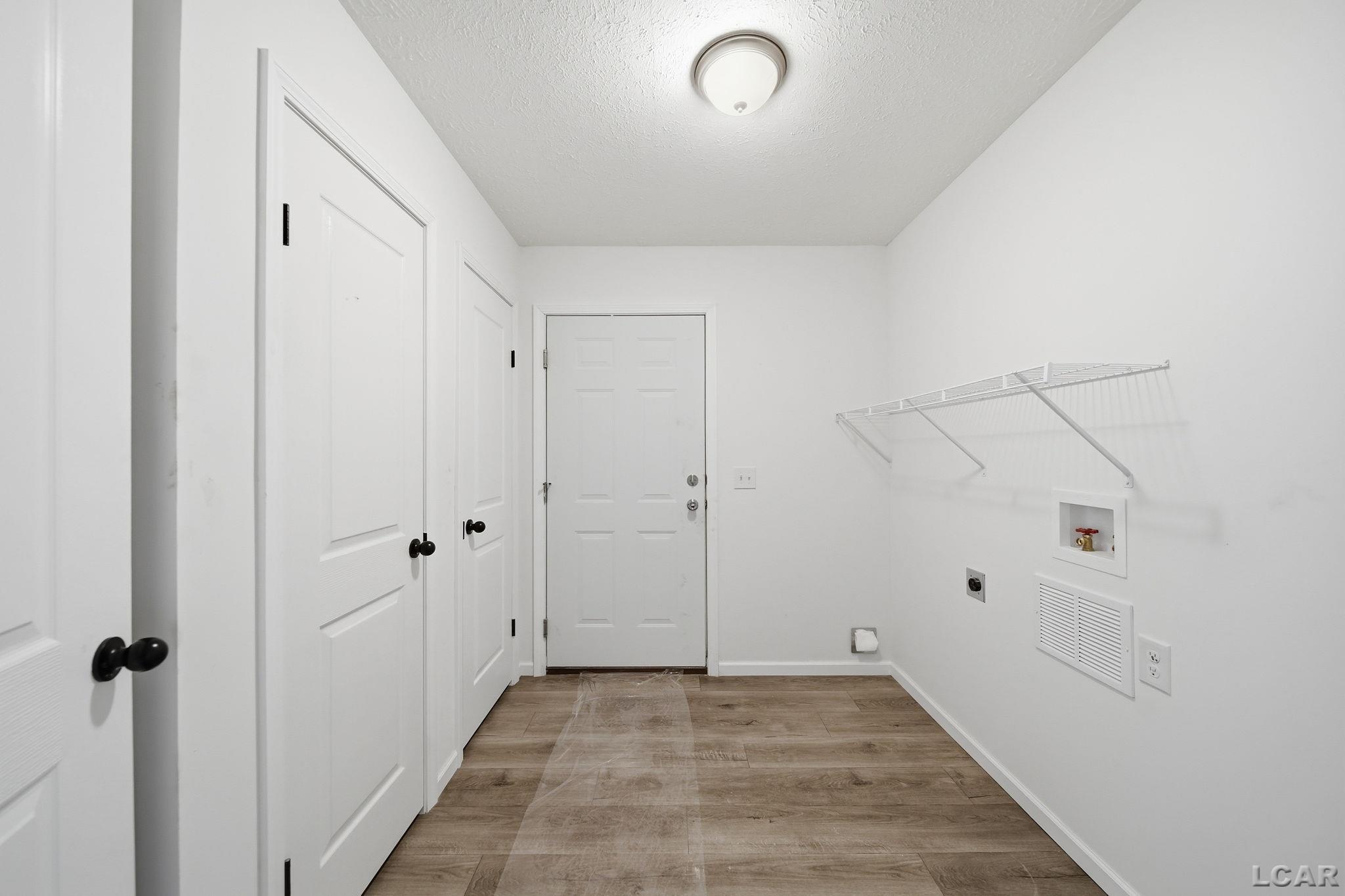 4760 Hooks Mill Road Adrian, MI 49221 - Photo 5 of 46