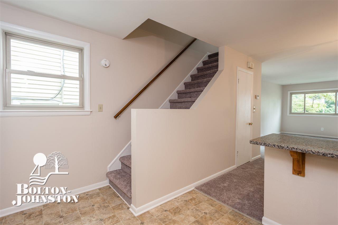 128 Muir Road Grosse Pointe Farms, MI 48236 - Photo 17 of 28