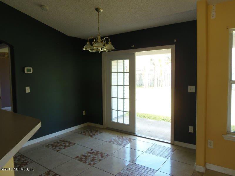 9703 Cedar Ridge Drive West Jacksonville, FL 32221 - Photo 8 of 17 P8080060