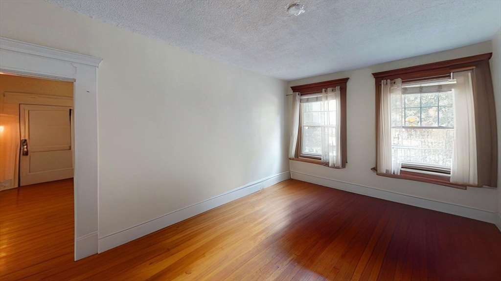 94 Naples Road, Unit 1 Brookline, MA 02446 - Photo 4 of 6