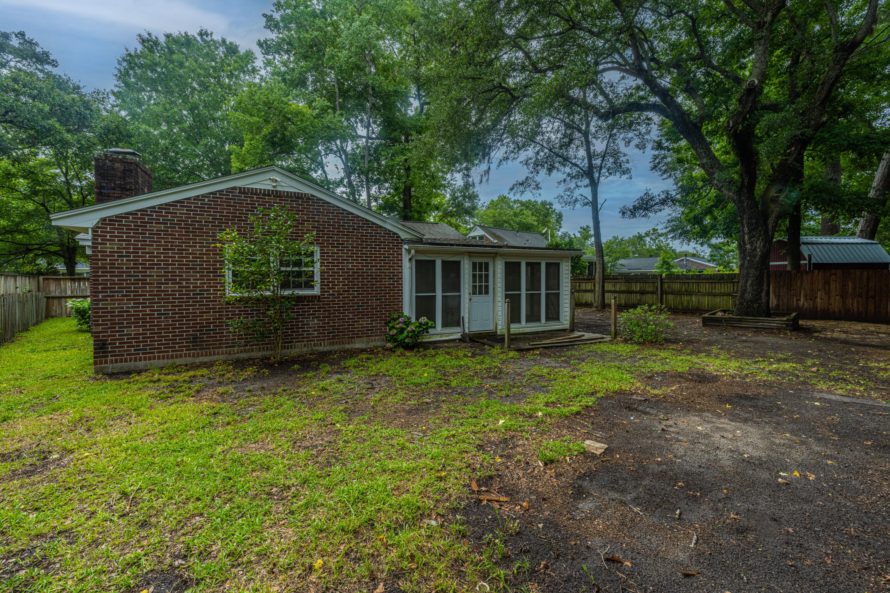 522 Canterbury Road Charleston, SC 29407 - Photo 27 of 27 25