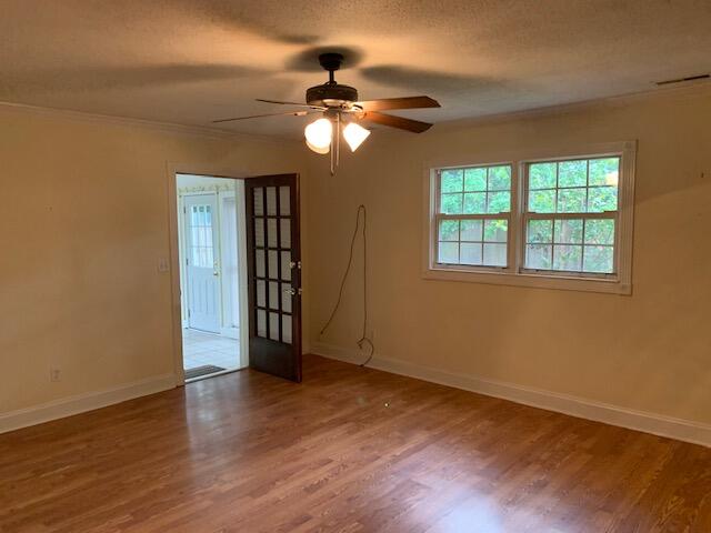 522 Canterbury Road Charleston, SC 29407 - Photo 3 of 27 6