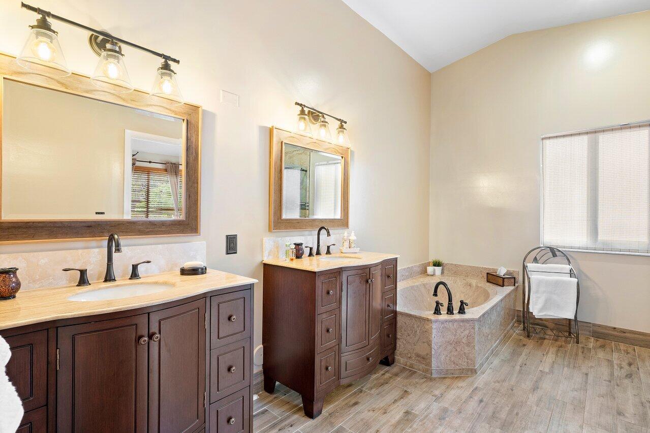 11211 Sandpoint Terrace Boca Raton, FL 33428 - Photo 17 of 33 028-11211SandpointTerrace-BocaRaton-FL-3