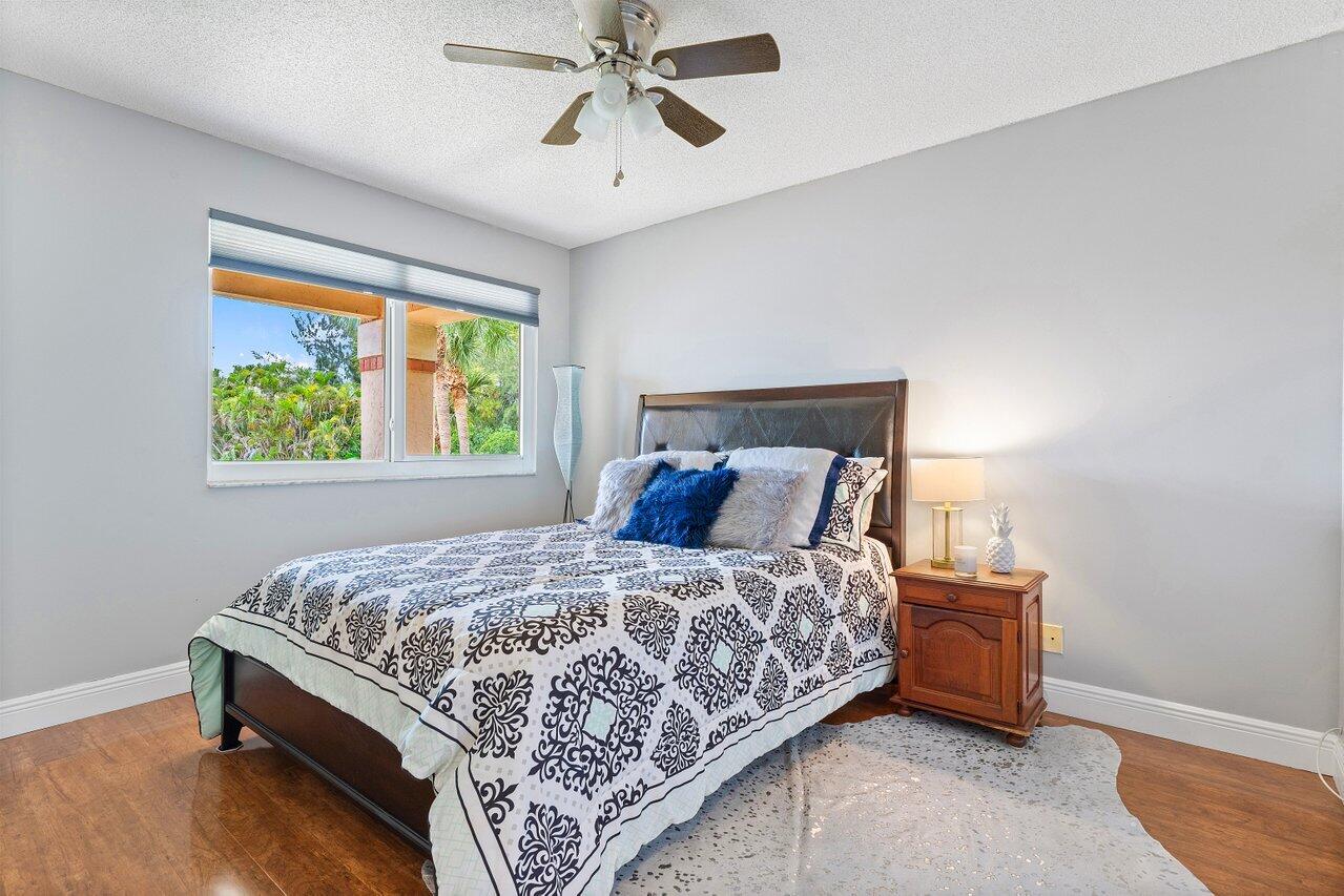 11211 Sandpoint Terrace Boca Raton, FL 33428 - Photo 20 of 33 032-11211SandpointTerrace-BocaRaton-FL-3