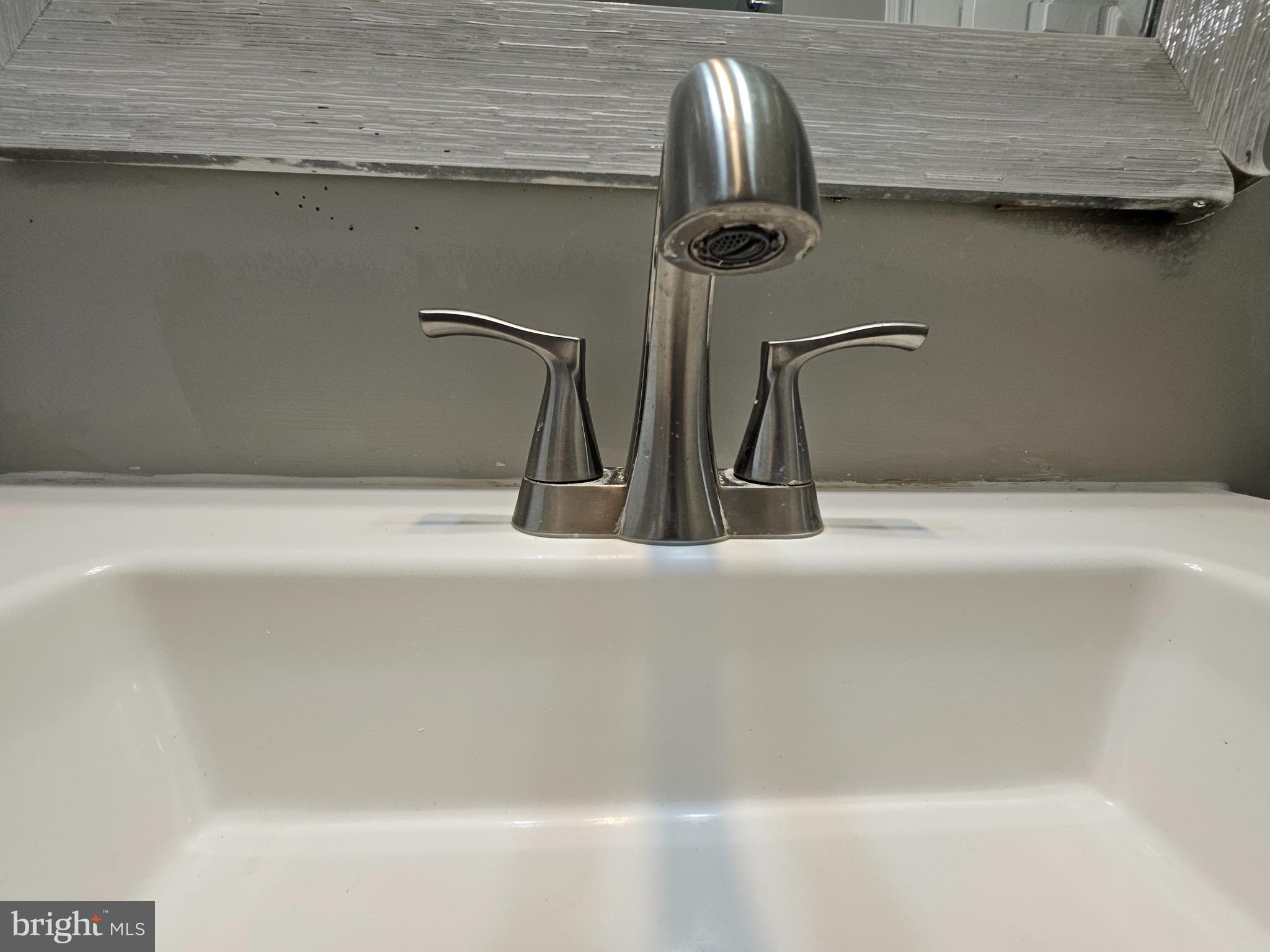 1285 Cedarcroft Road Baltimore, MD 21239 - Photo 12 of 20