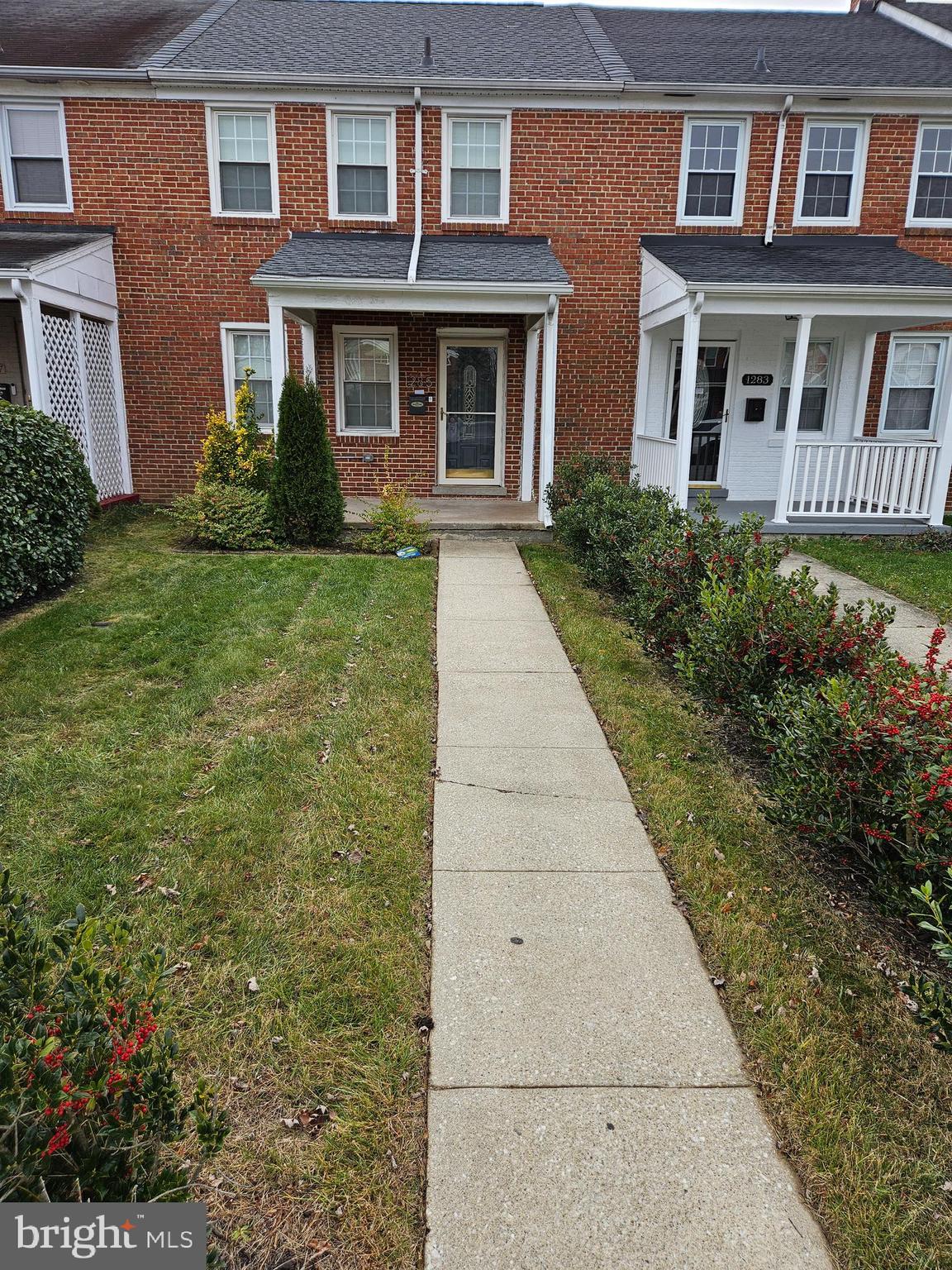 1285 Cedarcroft Road Baltimore, MD 21239 - Photo 2 of 20