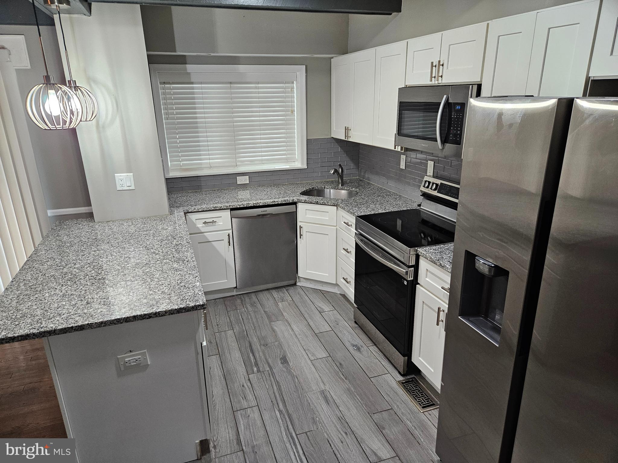 1285 Cedarcroft Road Baltimore, MD 21239 - Photo 6 of 20