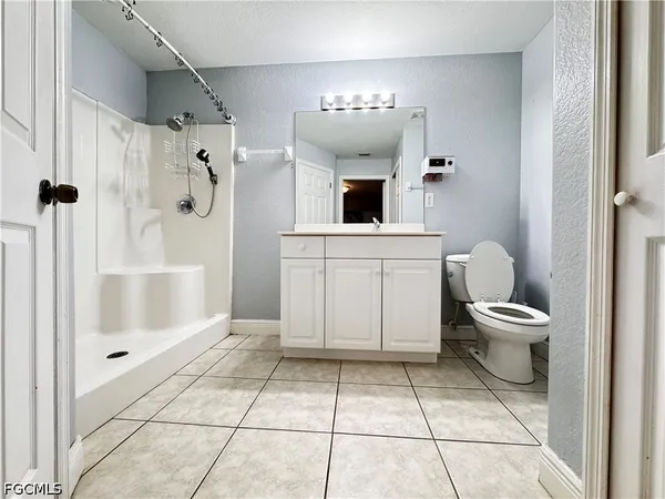 $1,500 | 4606 30th Street Southwest, Lehigh Acres, FL 33973