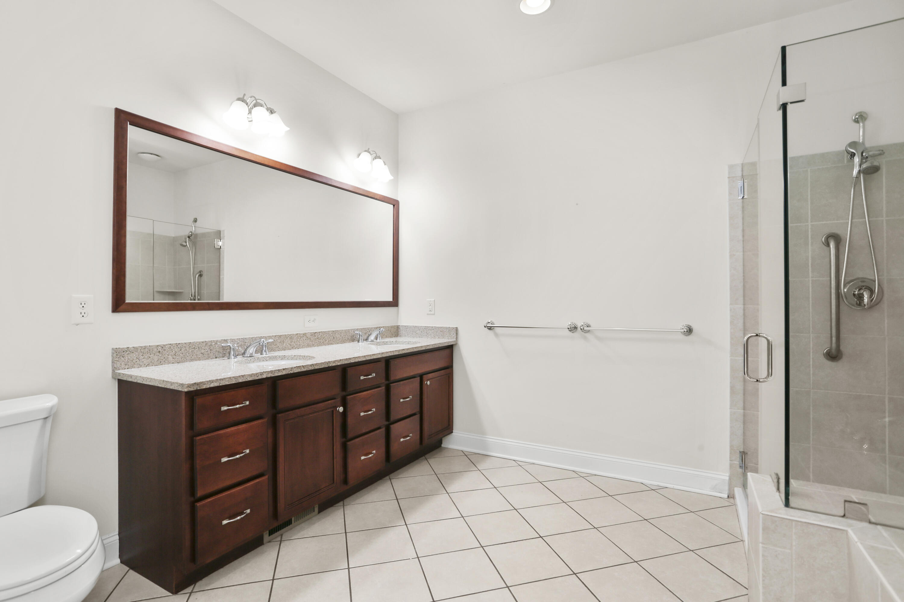 15 Country View Road, Unit 15 Danbury, CT 06810 - Photo 12 of 25 008