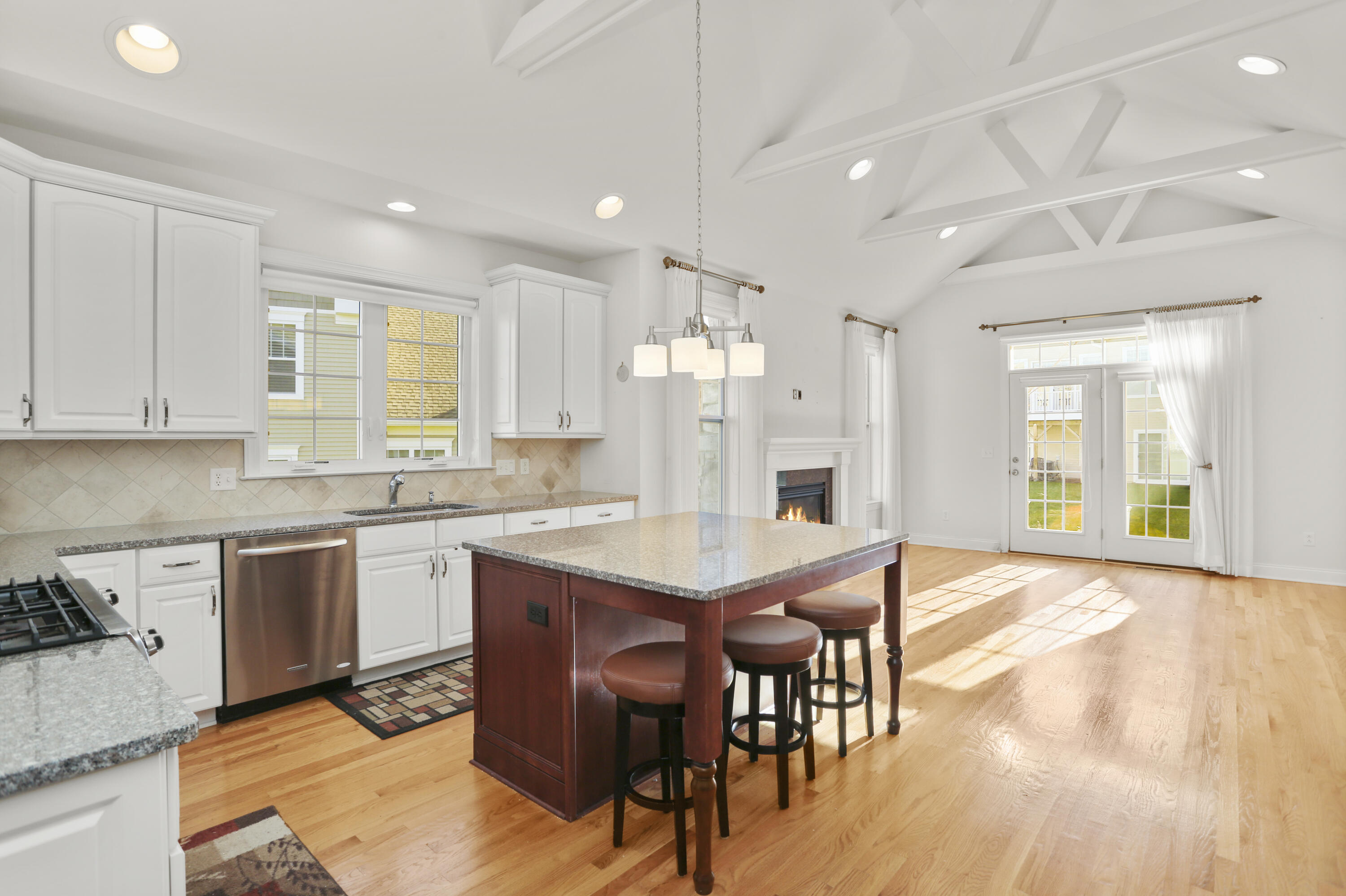 15 Country View Road, Unit 15 Danbury, CT 06810 - Photo 6 of 25 012