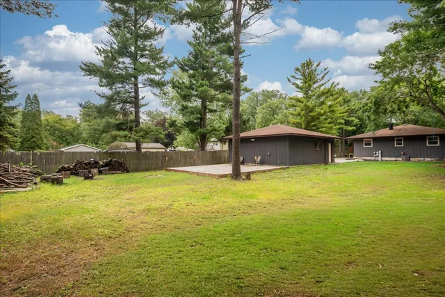 $349,000 | 9802 West Oak Forest Drive, Beach Park, IL 60099