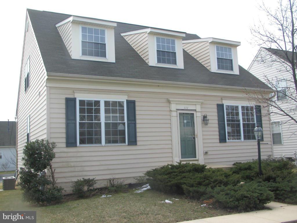 111 Commodore Drive Baltimore, MD 21221 - Photo 1 of 16 Exterior (Front)