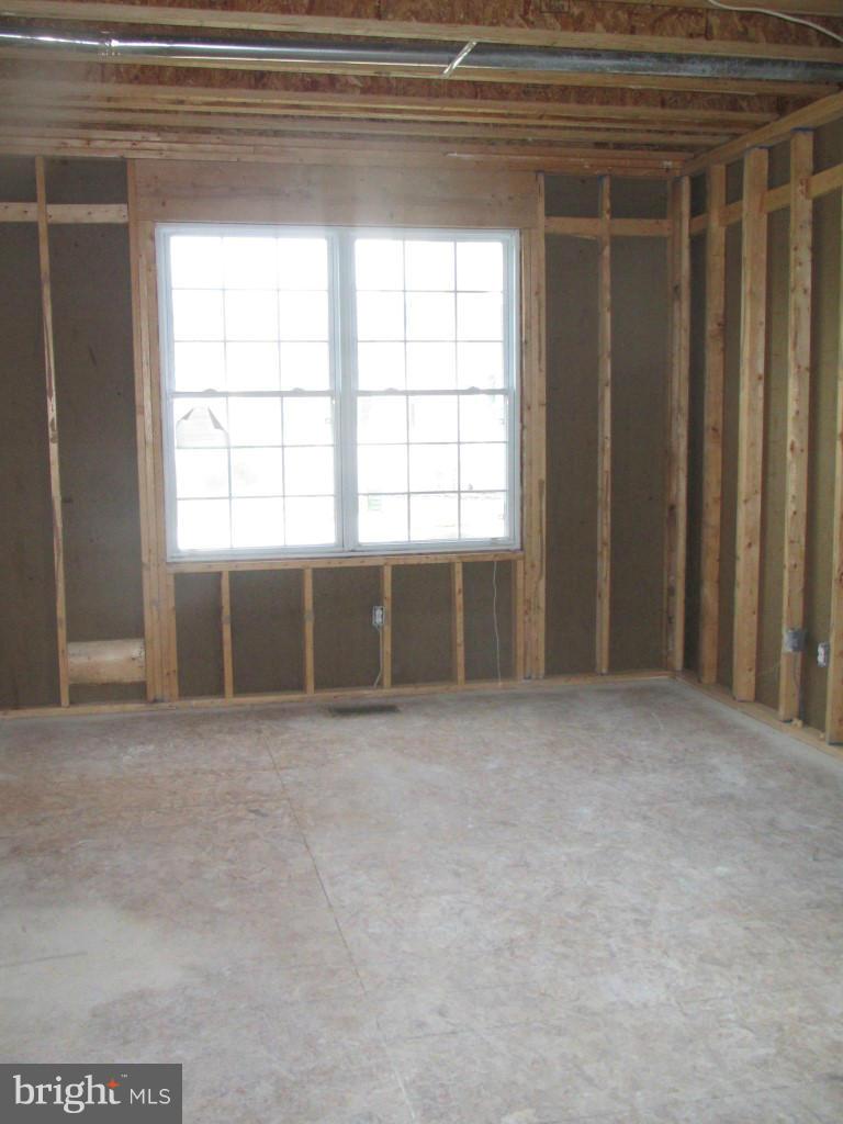 111 Commodore Drive Baltimore, MD 21221 - Photo 8 of 16 Interior (General)