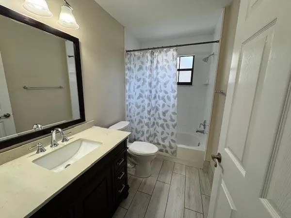 $2,600 | 3228 Jog Park Drive, Unit 3012, Greenacres, FL 33467