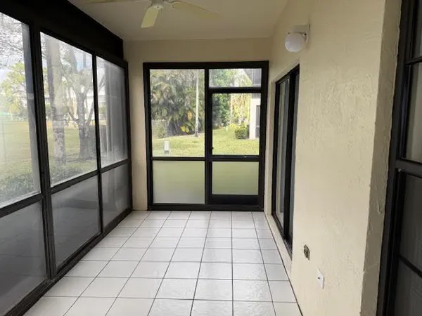 $2,600 | 3228 Jog Park Drive, Unit 3012, Greenacres, FL 33467