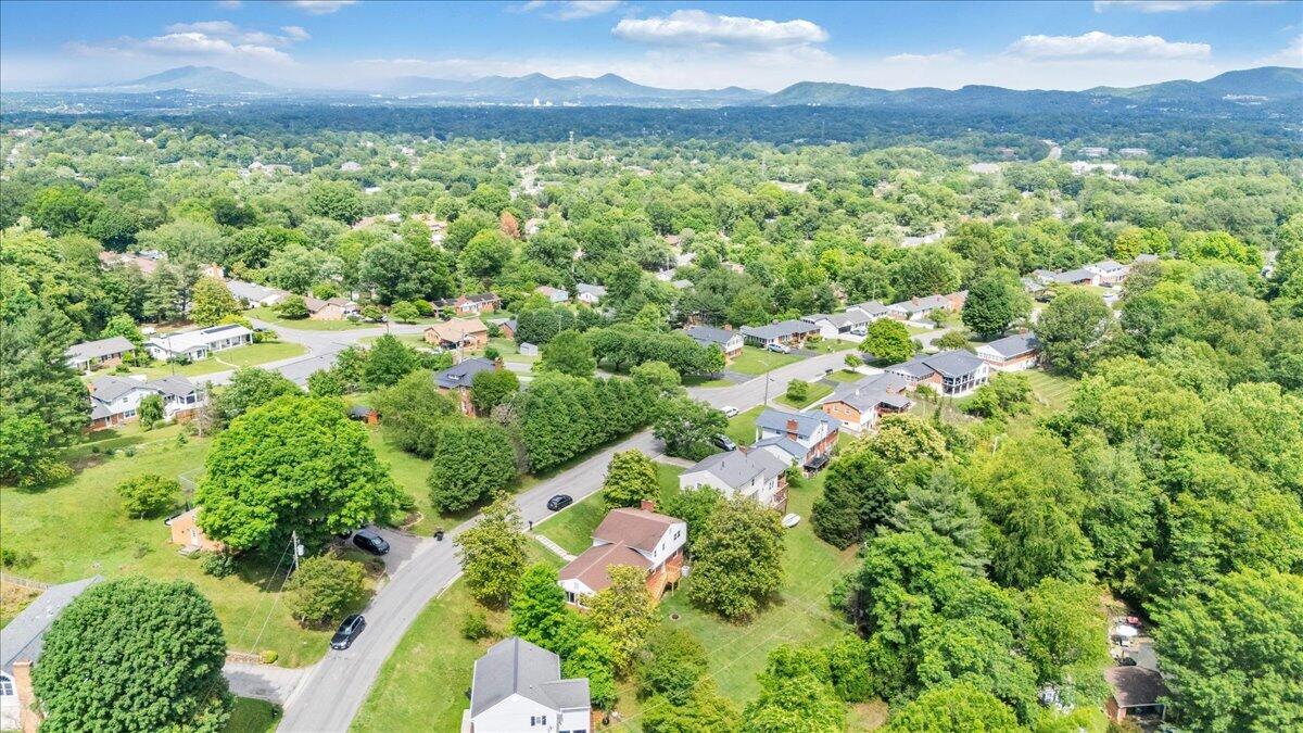 5920 Brahma Road Roanoke, VA 24018 - Photo 75 of 77 084-DJI_20260527153645_0025_D