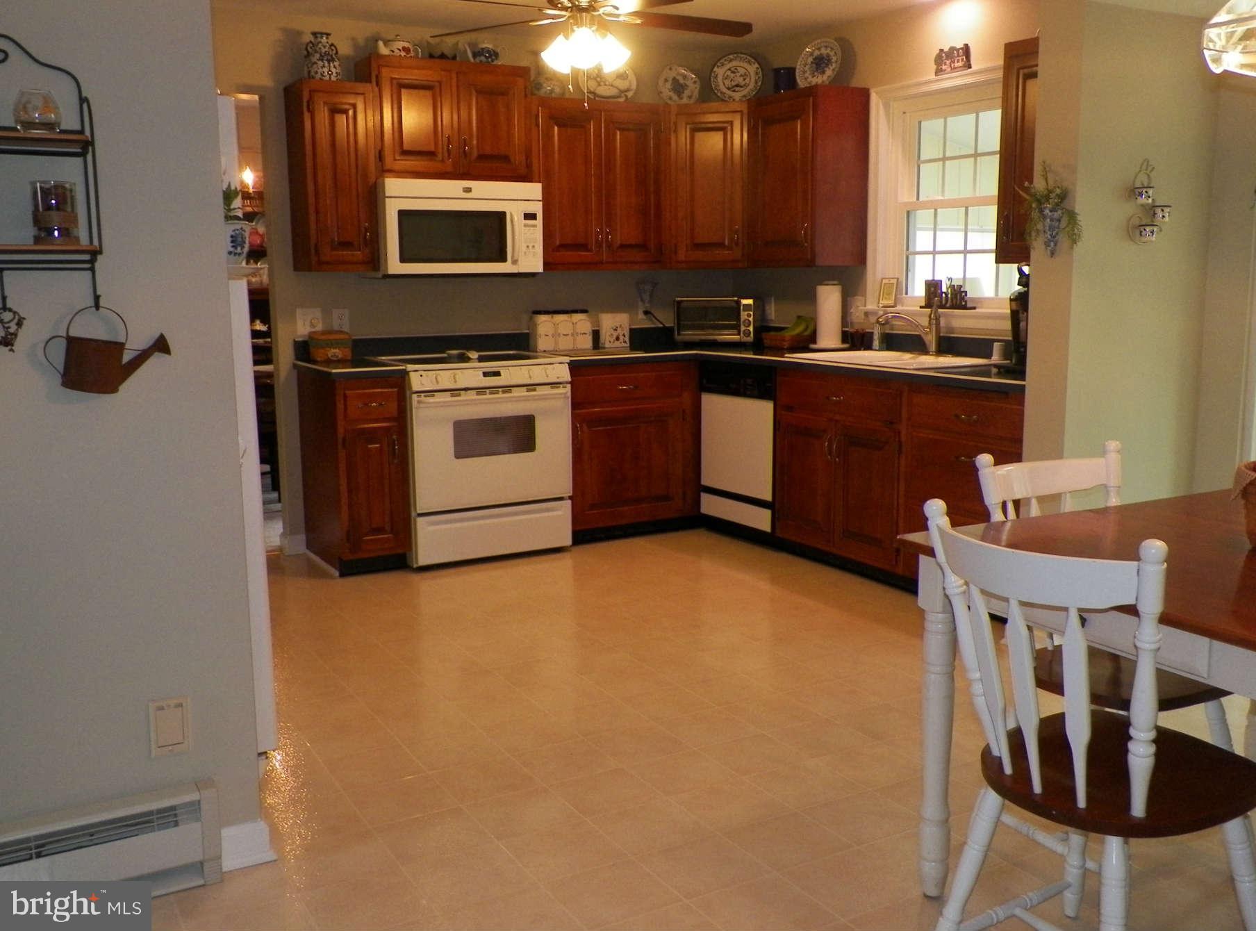 2230 Ridgemont Drive Finksburg, MD 21048 - Photo 7 of 24 Kitchen