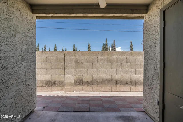 a view of a walk in closet