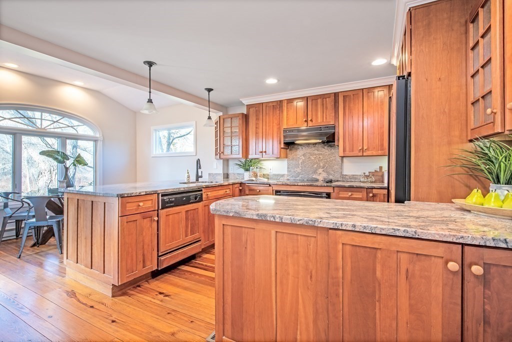 25 Snake Brook Road Wayland, MA 01778 - Photo 10 of 30 Gallery Image 10