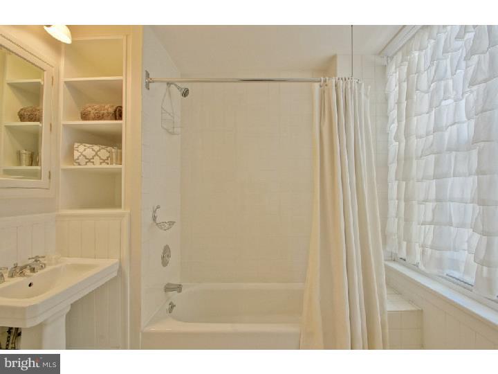 1900 Rittenhouse Square, Unit 4C Philadelphia, PA 19103 - Photo 8 of 14