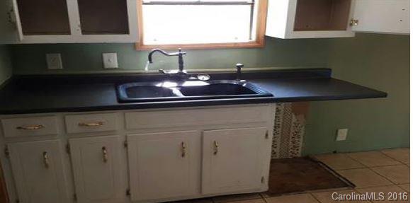 25 Rynes Road Otto, NC 28763 - Photo 3 of 10 Gallery Image 3