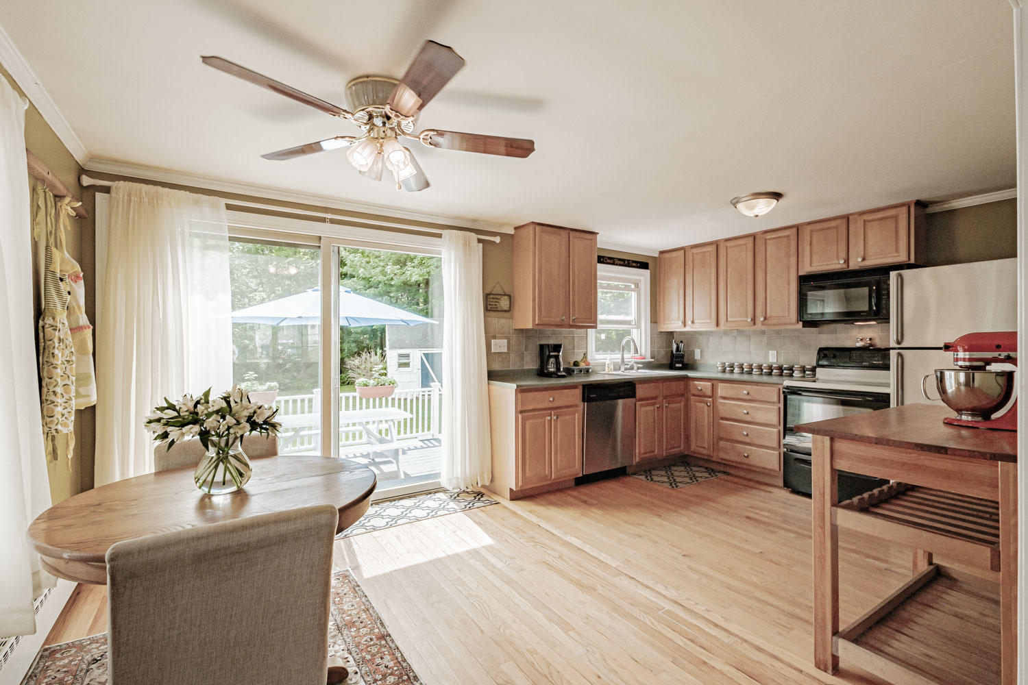 354 Ray Street Portland, ME 04103 - Photo 8 of 27 20200609gp-62012