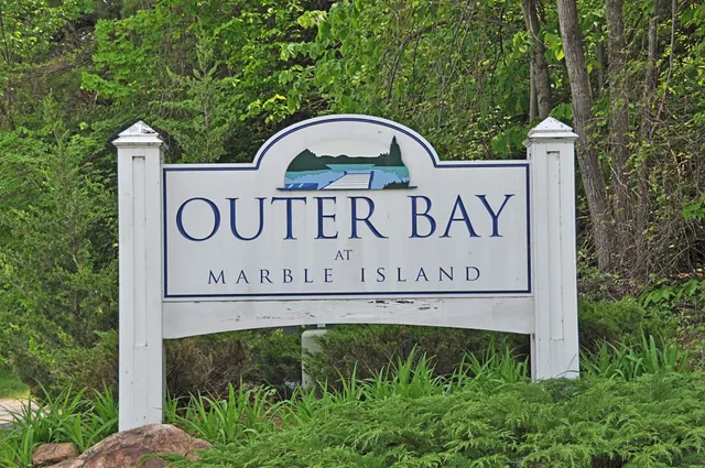 $879,000 | 1446 Marble Island Road, Colchester, VT 05446