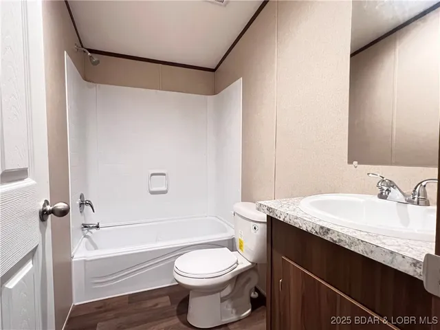 $199,900 | 10 Painted Tree Lane, Rocky Mount, MO 65072