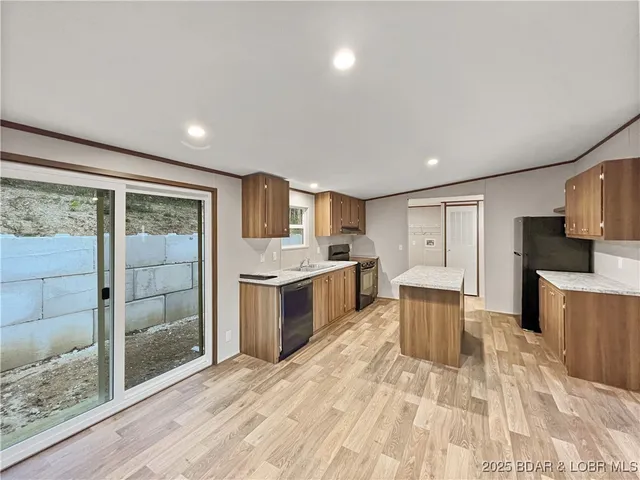 $199,900 | 10 Painted Tree Lane, Rocky Mount, MO 65072