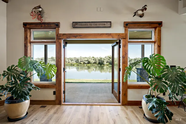 $1,995,000 | 1964 River Road, Homedale, ID 83628