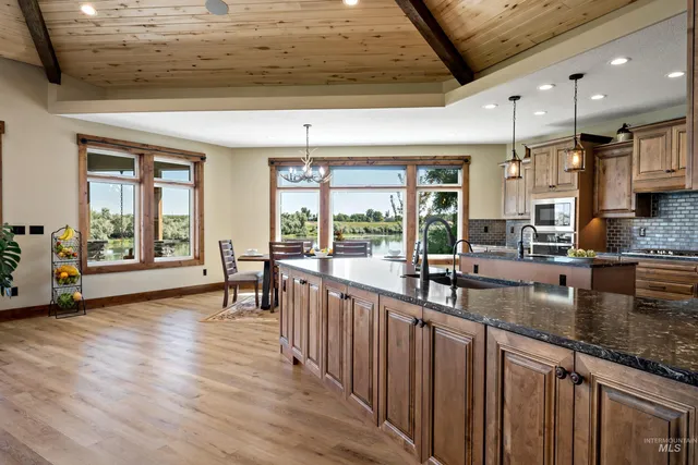 $1,995,000 | 1964 River Road, Homedale, ID 83628