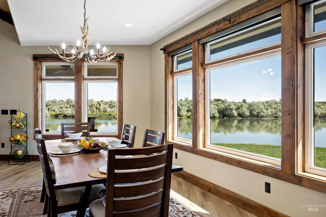 $1,995,000 | 1964 River Road, Homedale, ID 83628